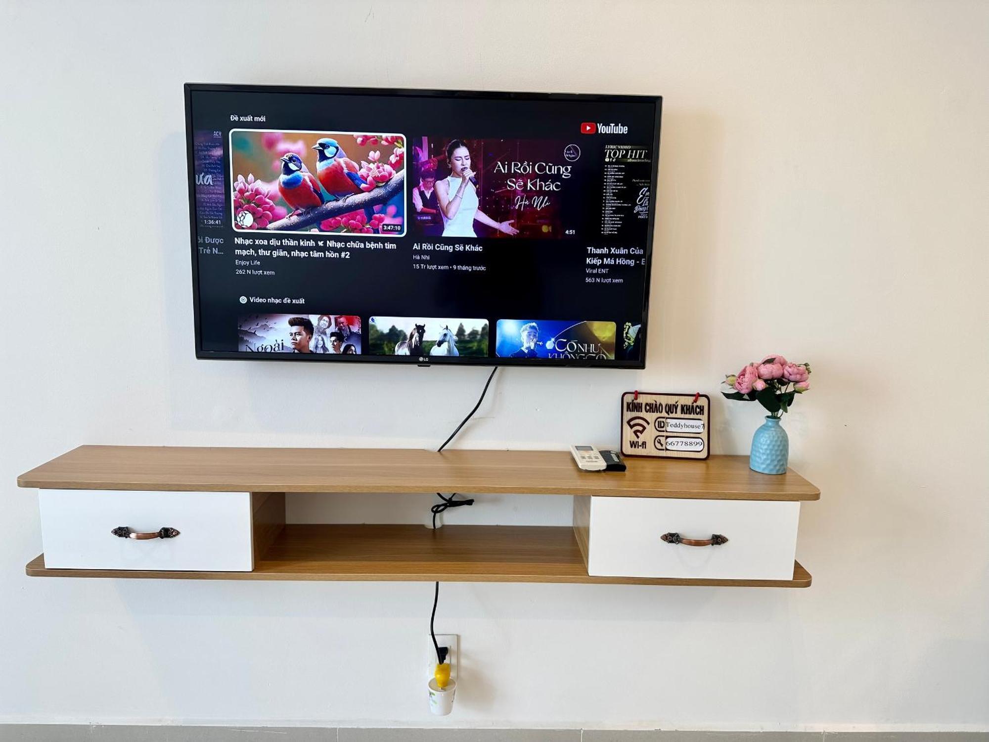 Teddy Apartment At Sky Center Luxury Хошимин Екстериор снимка